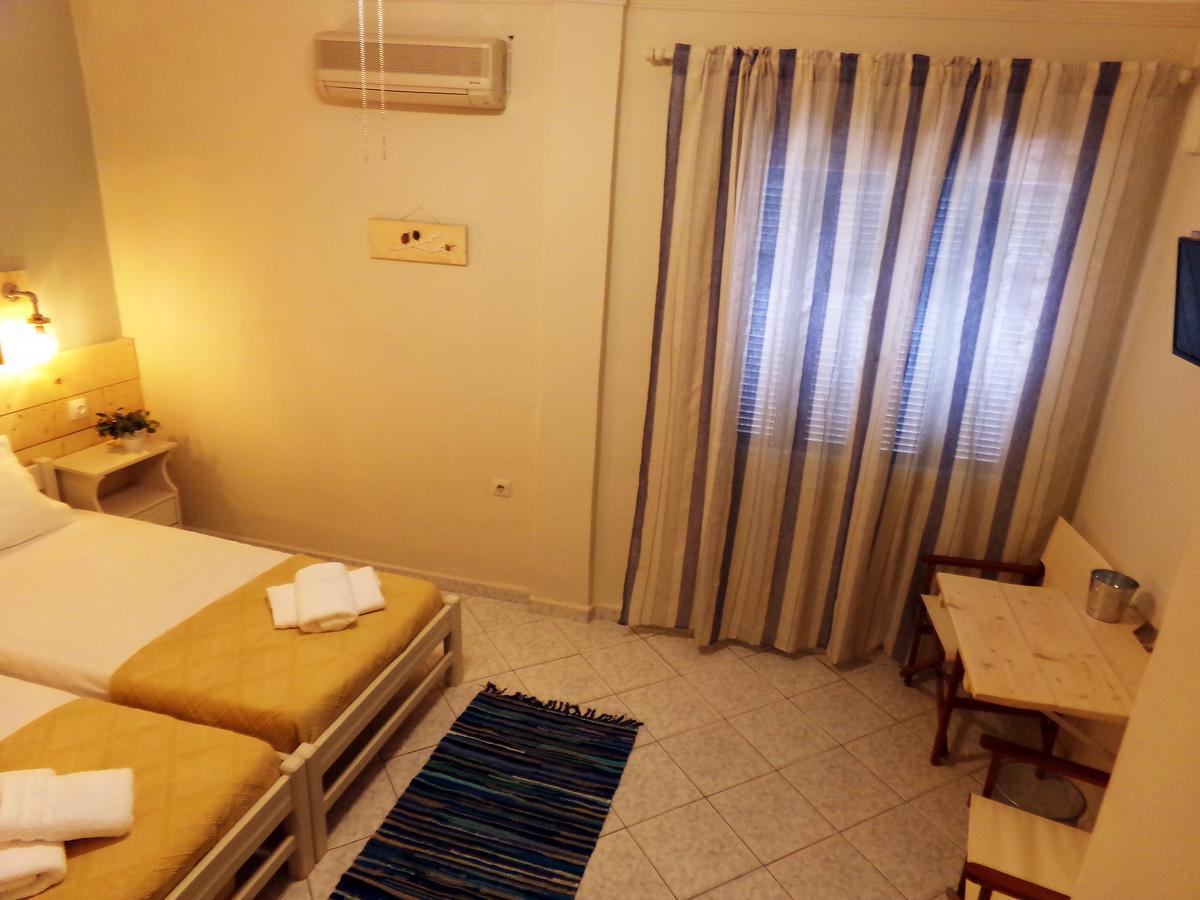 Leia Guest House Ermoupoli Exterior photo