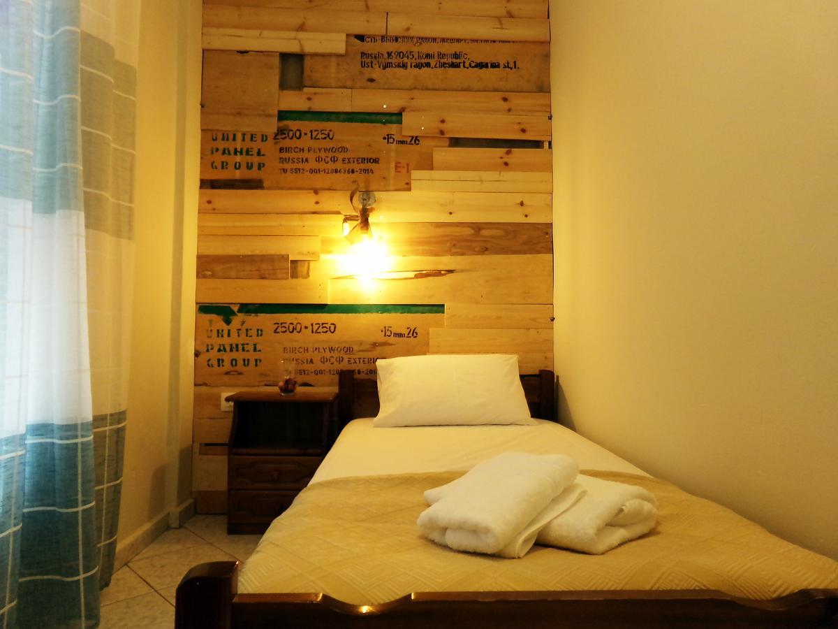 Leia Guest House Ermoupoli Exterior photo